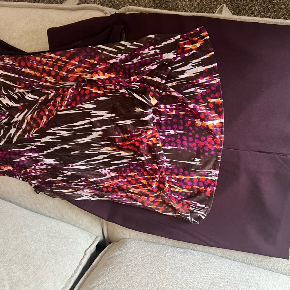 Blouse with shape wear